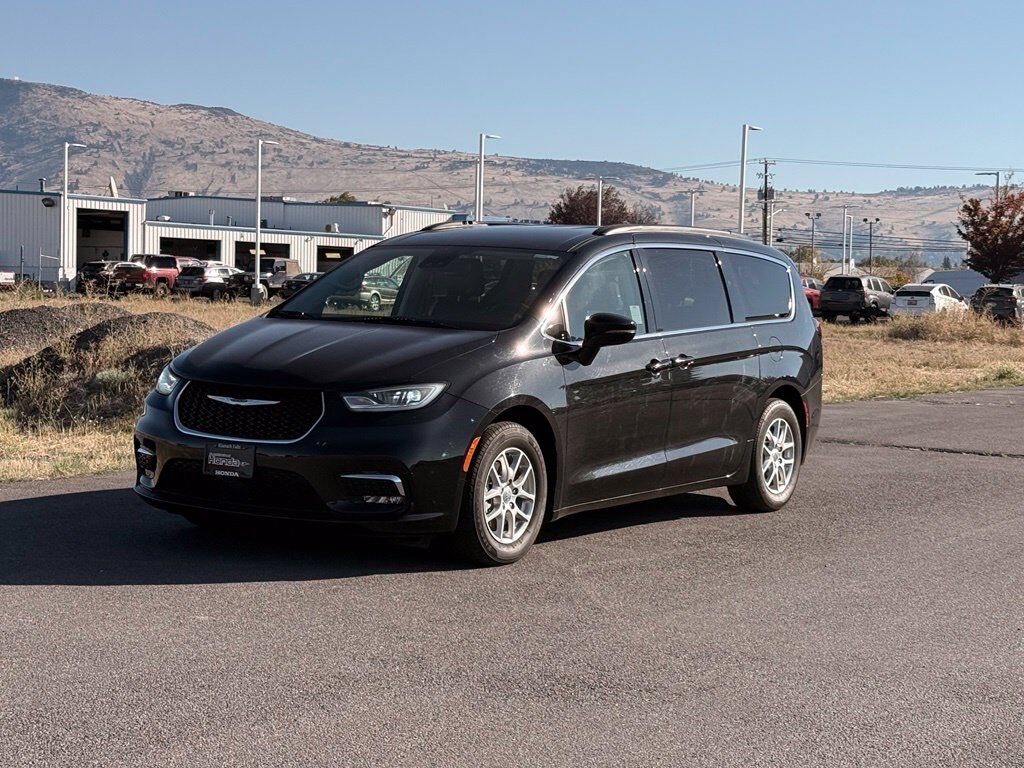 2022 Chrysler Pacifica Touring L Klamath Falls OR