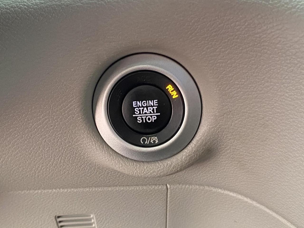 2022 Chrysler Pacifica Touring L Richmond Hill NY