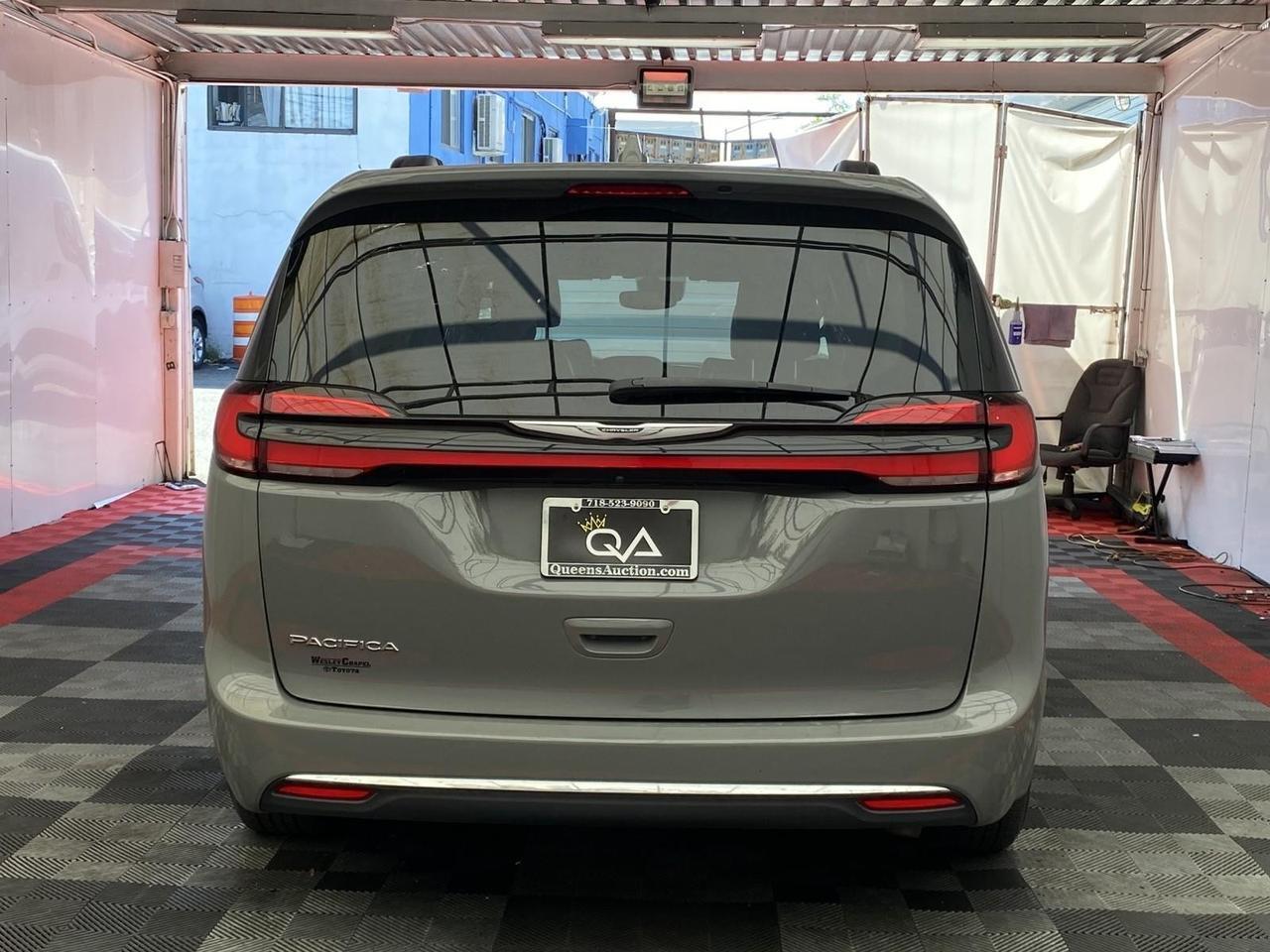 2022 Chrysler Pacifica Touring L Richmond Hill NY