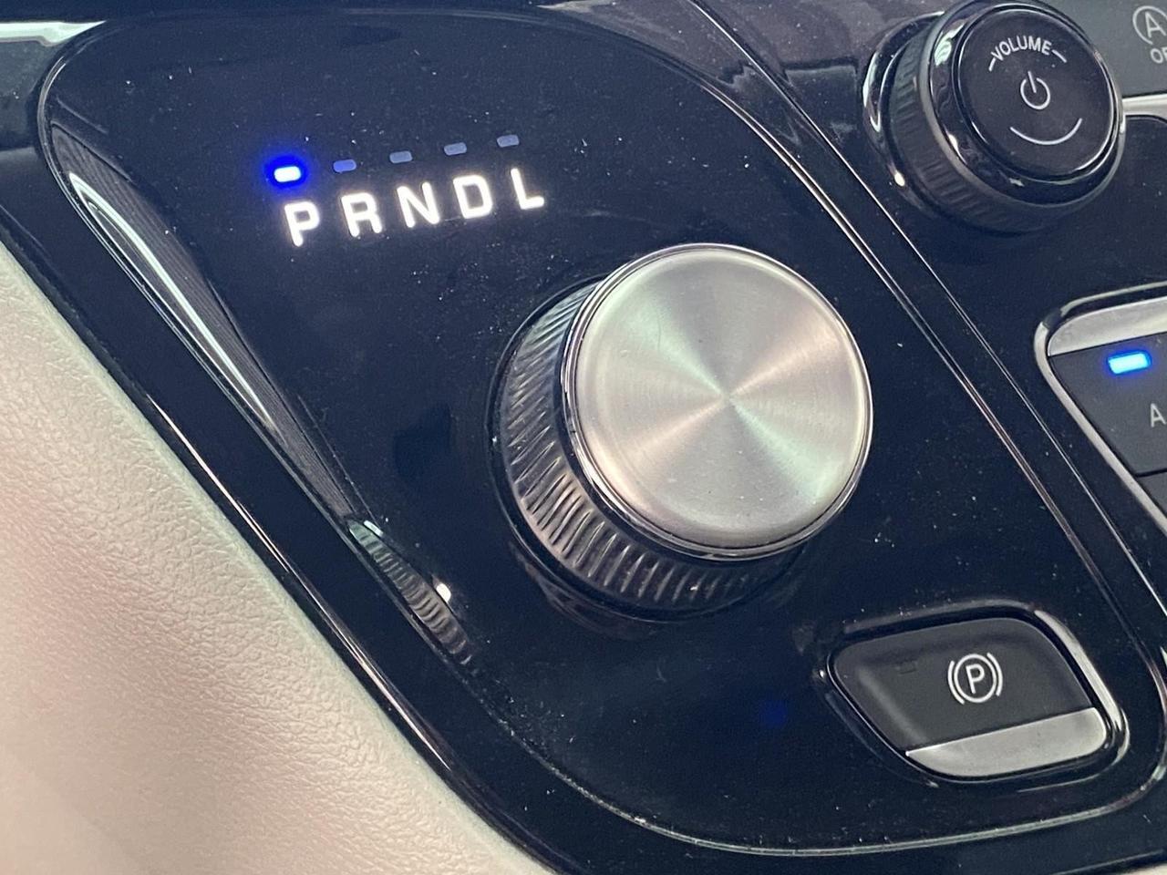 2022 Chrysler Pacifica Touring L Richmond Hill NY