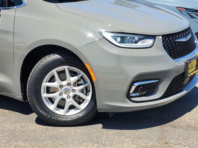 2022 Chrysler Pacifica Touring L Roseville CA
