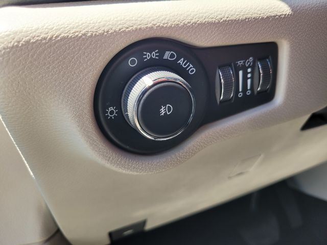 2022 Chrysler Pacifica Touring L Roseville CA