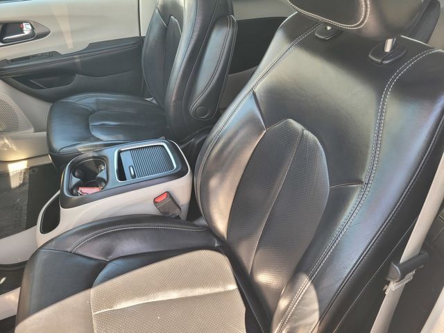 2022 Chrysler Pacifica Touring L Roseville CA