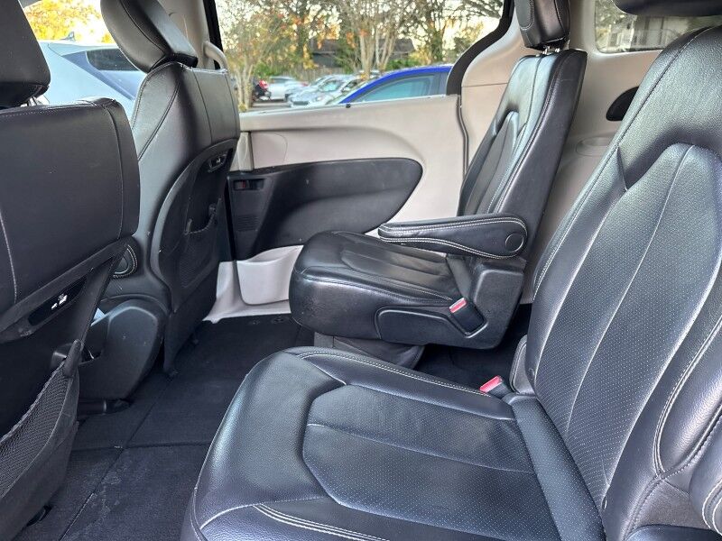 2022 Chrysler Pacifica Touring L Seffner FL