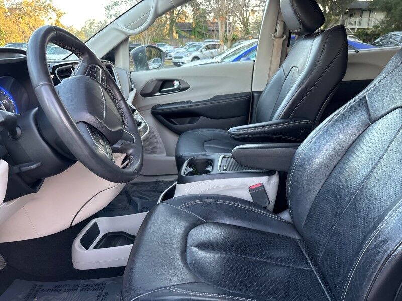 2022 Chrysler Pacifica Touring L Seffner FL