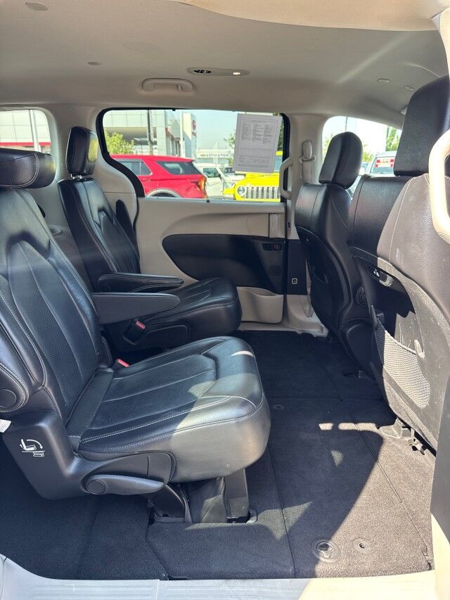 2022 Chrysler Pacifica Touring L Spokane Valley WA