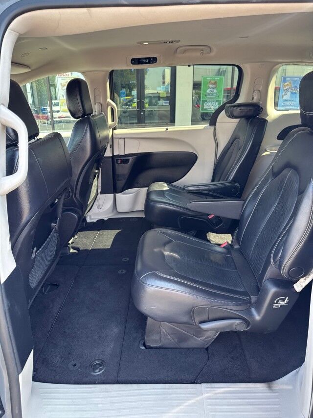 2022 Chrysler Pacifica Touring L Spokane Valley WA