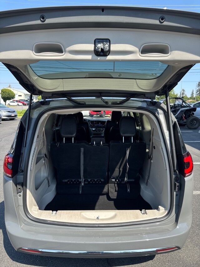 2022 Chrysler Pacifica Touring L Spokane Valley WA
