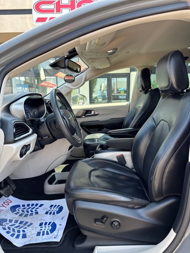 2022 Chrysler Pacifica Touring L Spokane Valley WA