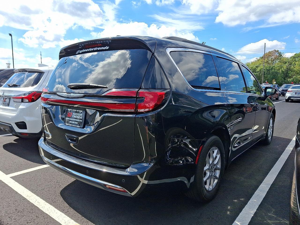 2022 Chrysler Pacifica Touring L Vineland NJ