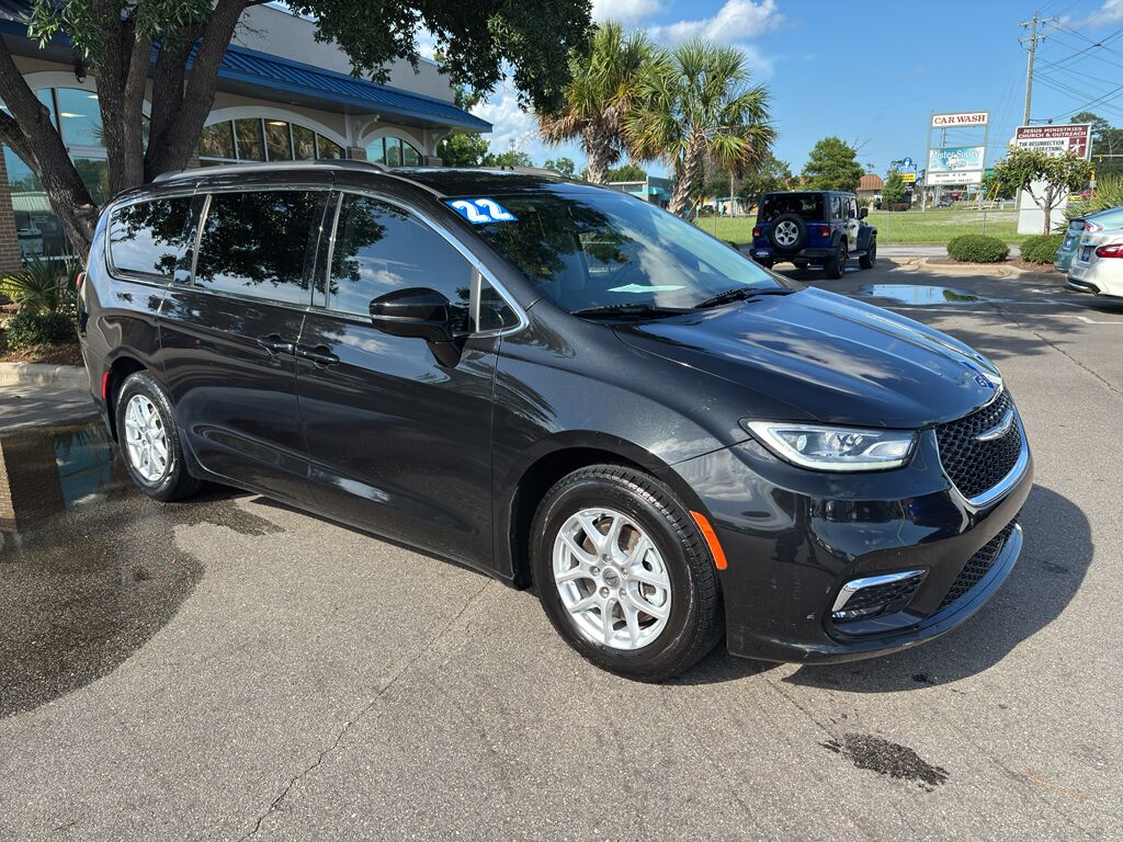 2022 Chrysler Pacifica Touring L Wilmington NC