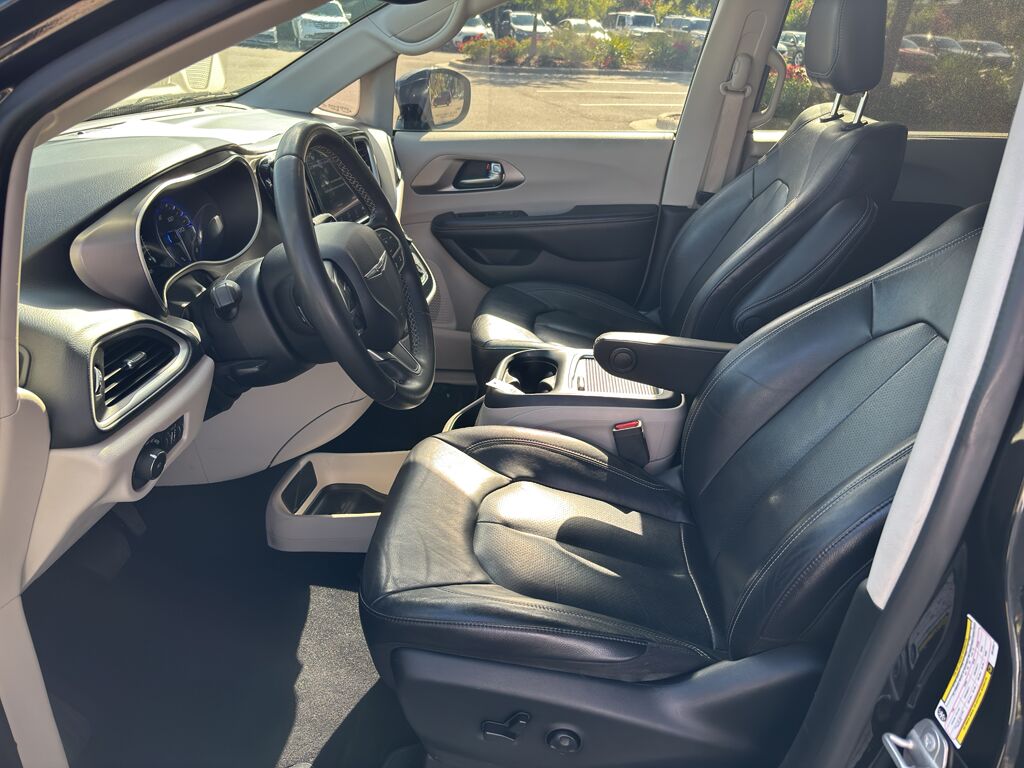 2022 Chrysler Pacifica Touring L Wilmington NC