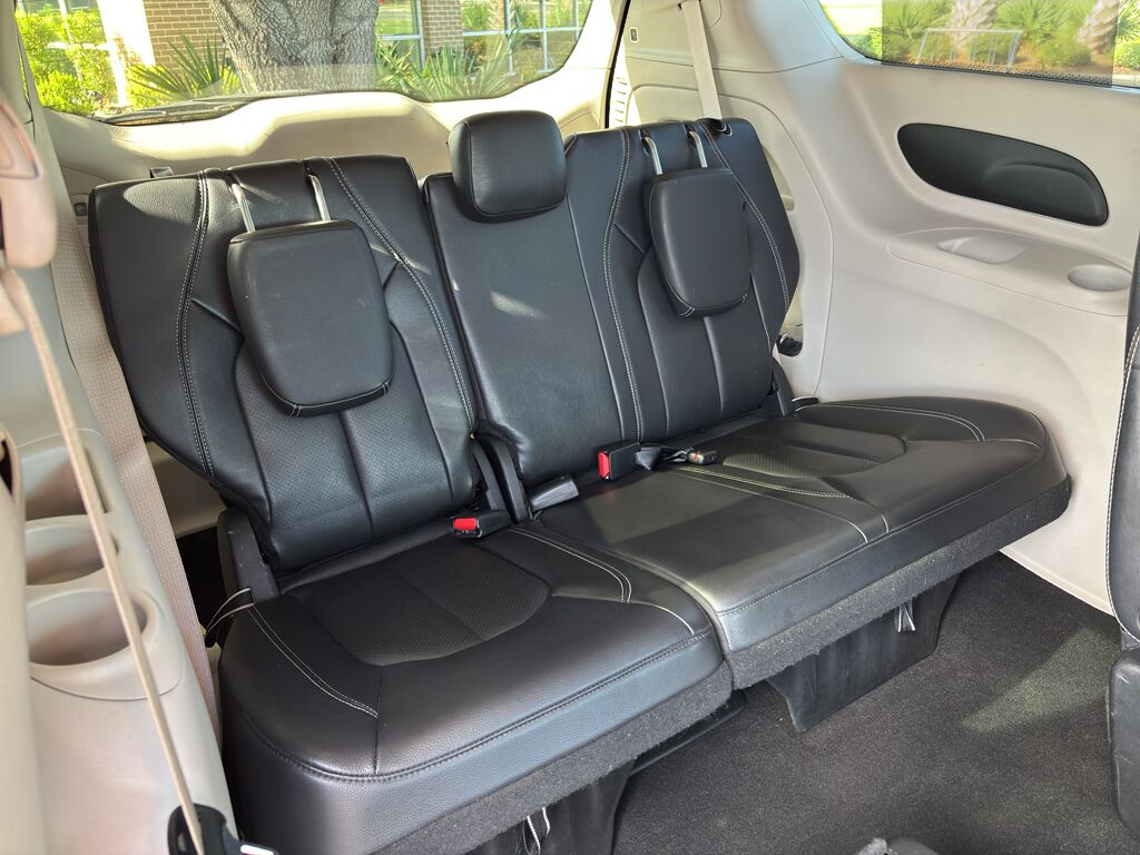 2022 Chrysler Pacifica Touring L Wilmington NC
