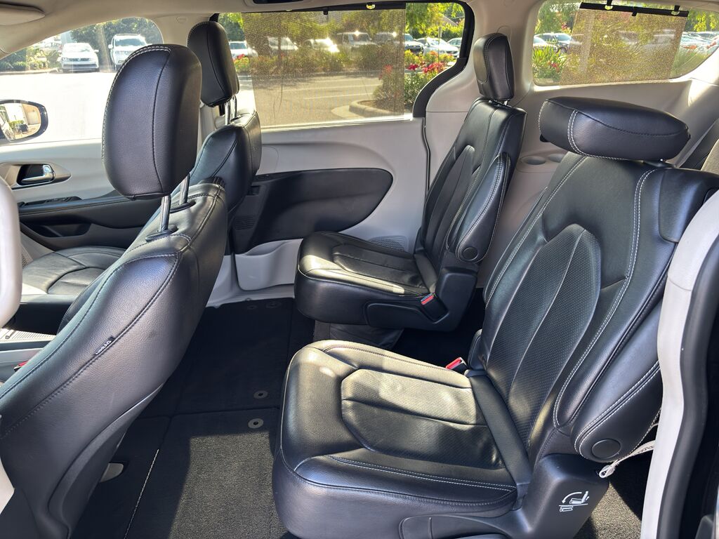 2022 Chrysler Pacifica Touring L Wilmington NC