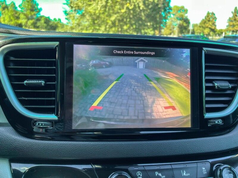 2022 Chrysler Pacifica Touring L Wilmington NC