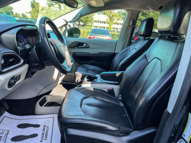 2022 Chrysler Pacifica Touring L Wilmington NC