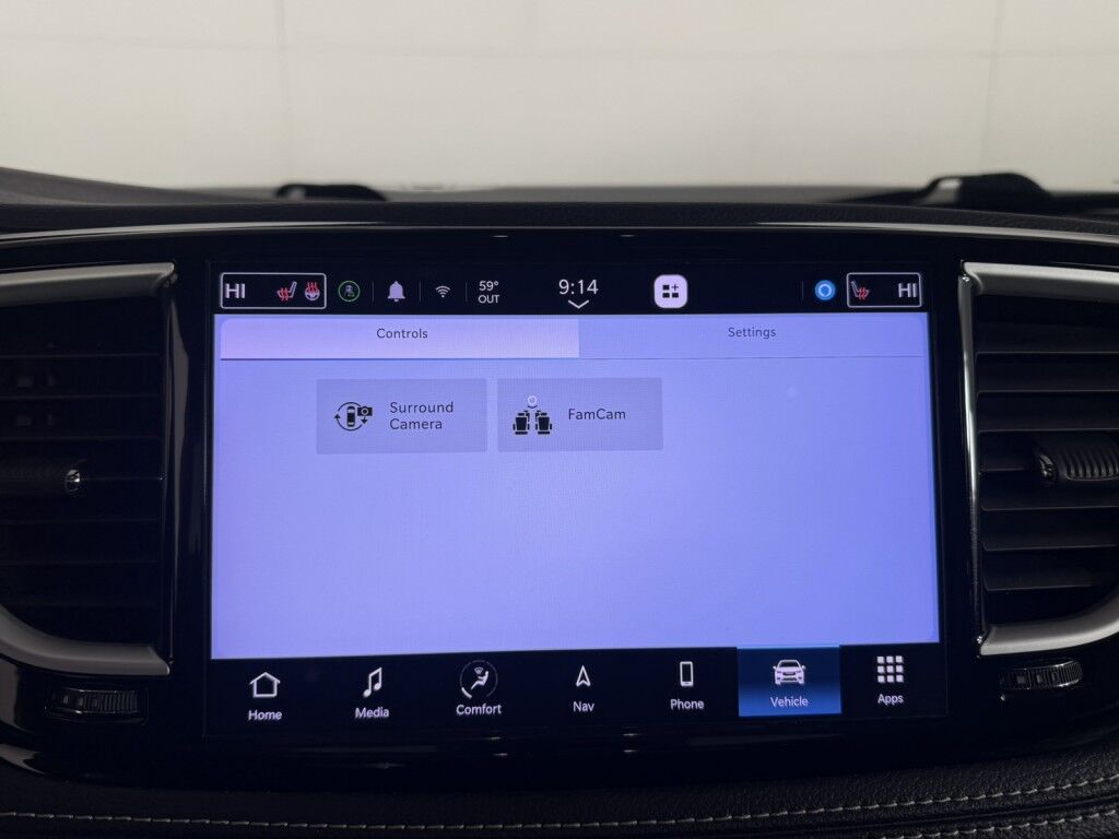 2022 Chrysler Pacifica Touring L w/Navigation & Theater Family Group Maumee OH