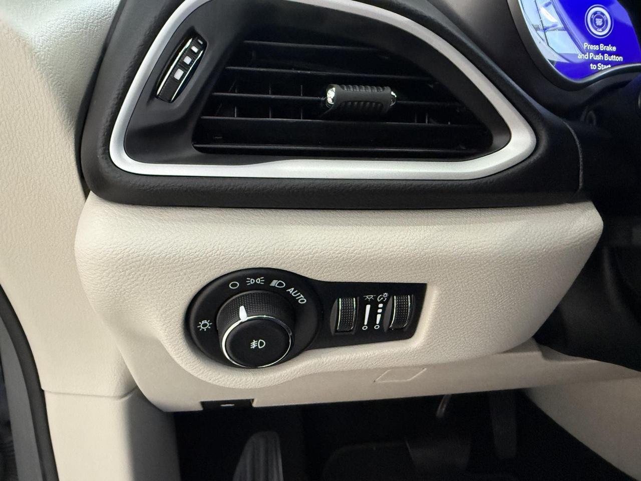 2022 Chrysler Pacifica Touring L Annapolis MD
