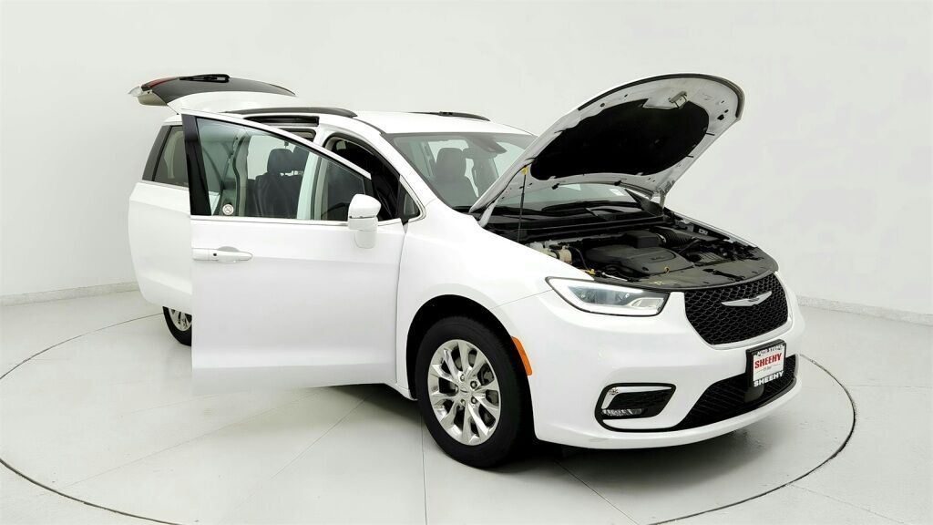 2022 Chrysler Pacifica Touring L Laurel MD