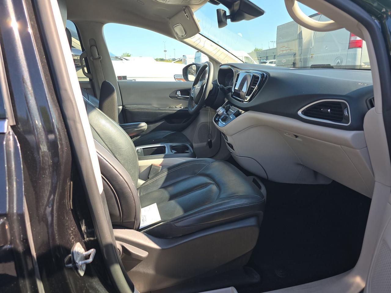 2022 Chrysler Pacifica Touring L Stafford VA