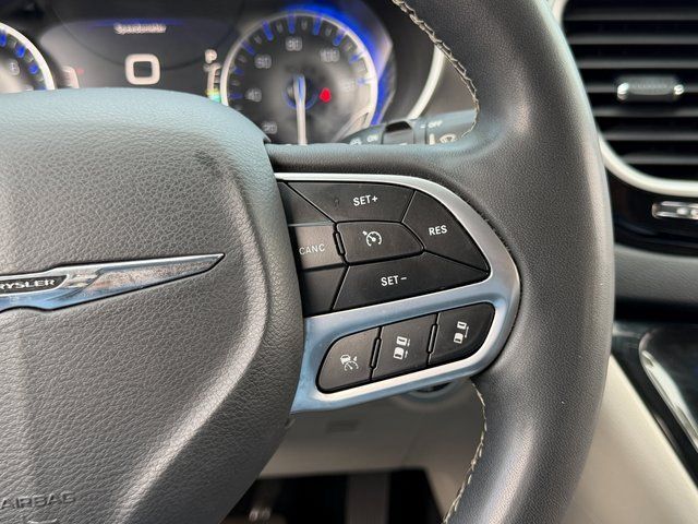 2022 Chrysler Pacifica Touring L Springfield VA