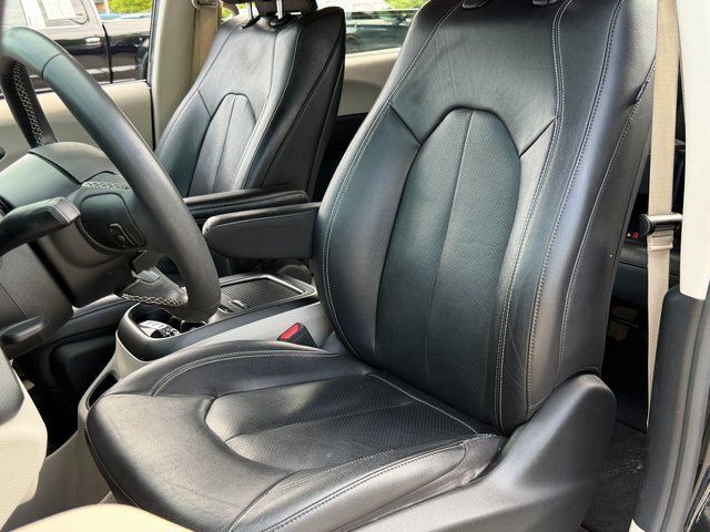 2022 Chrysler Pacifica Touring L Springfield VA