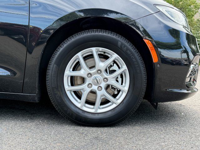 2022 Chrysler Pacifica Touring L Springfield VA