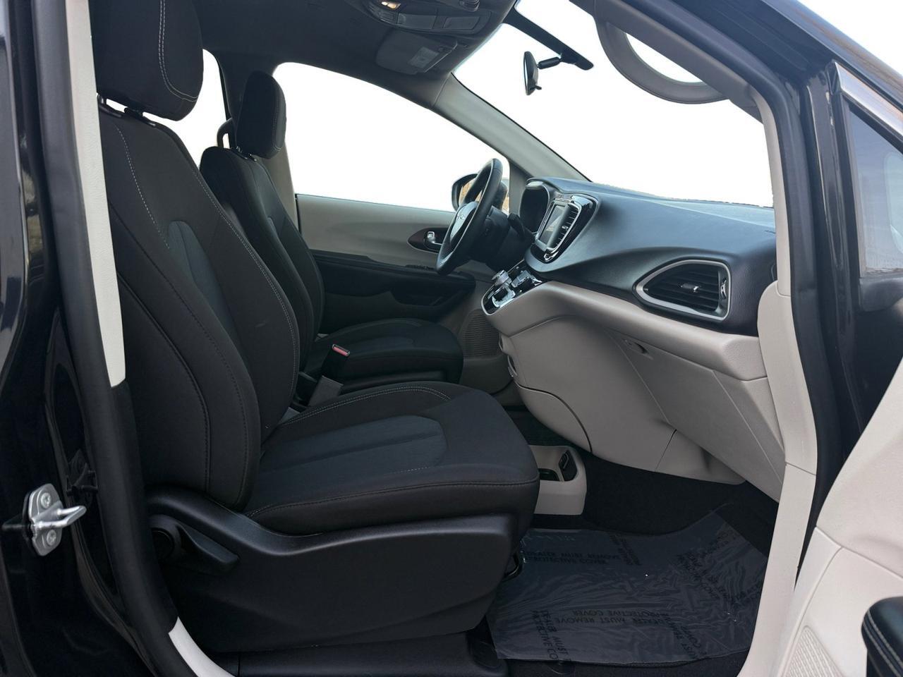 2022 Chrysler VOYAGER LX Salt Lake City UT