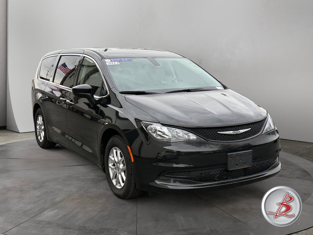 2022 Chrysler VOYAGER LX