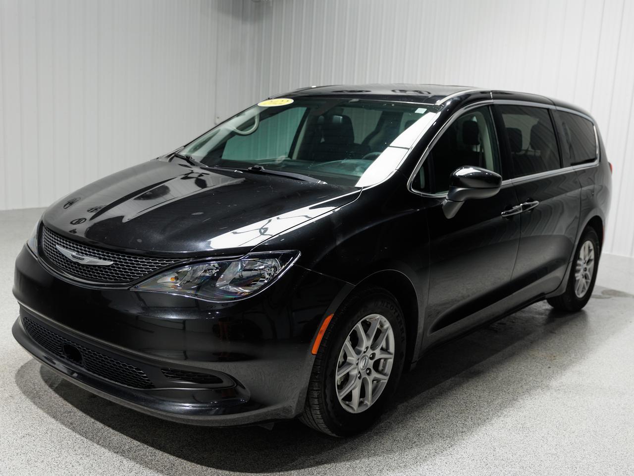 2022 Chrysler Voyager LX 7-Passenger Cranberry PA