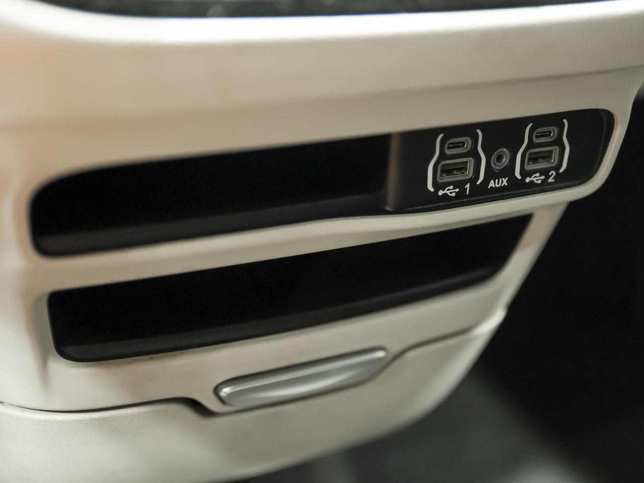 2022 Chrysler Voyager LX 7-Passenger Cranberry PA