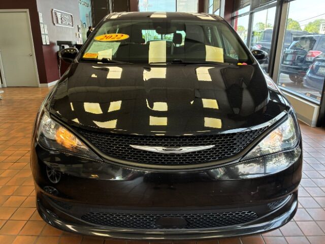 2022 Chrysler Voyager LX Charlotte NC