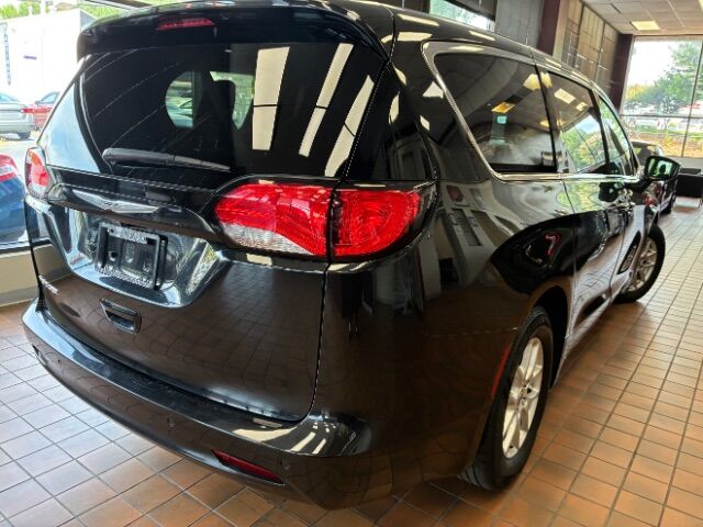 2022 Chrysler Voyager LX Charlotte NC