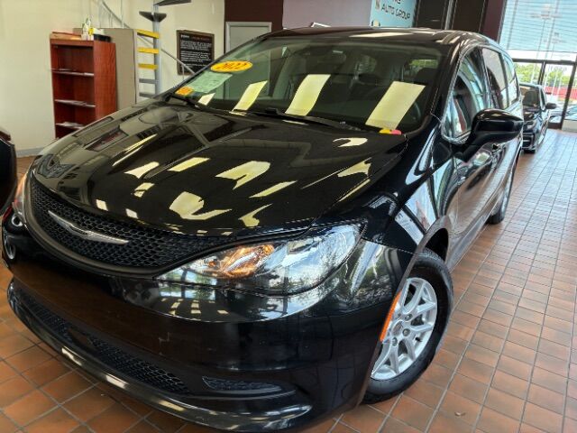 2022 Chrysler Voyager LX Charlotte NC
