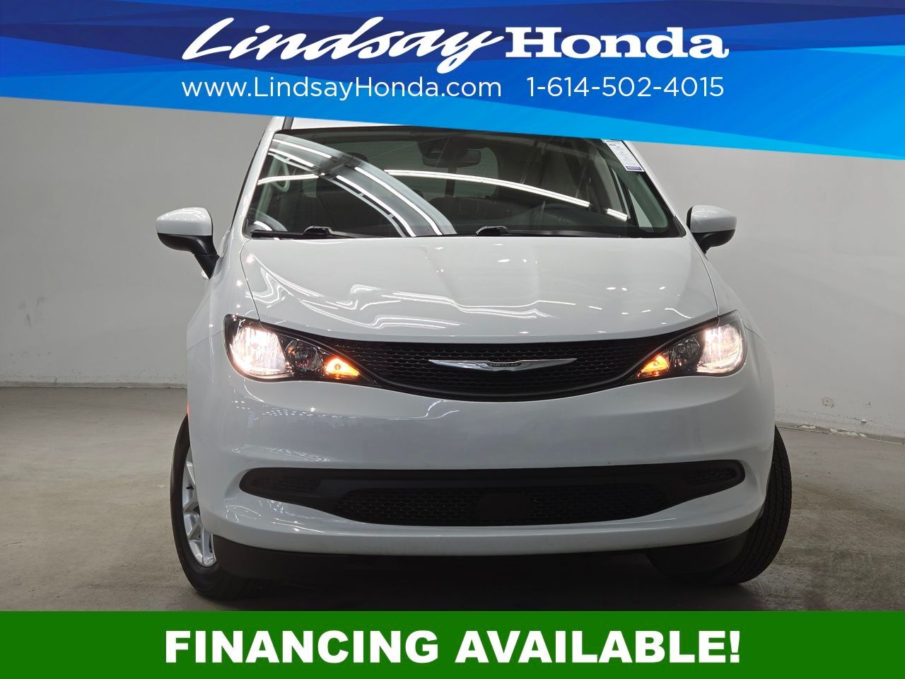 2022 Chrysler Voyager LX