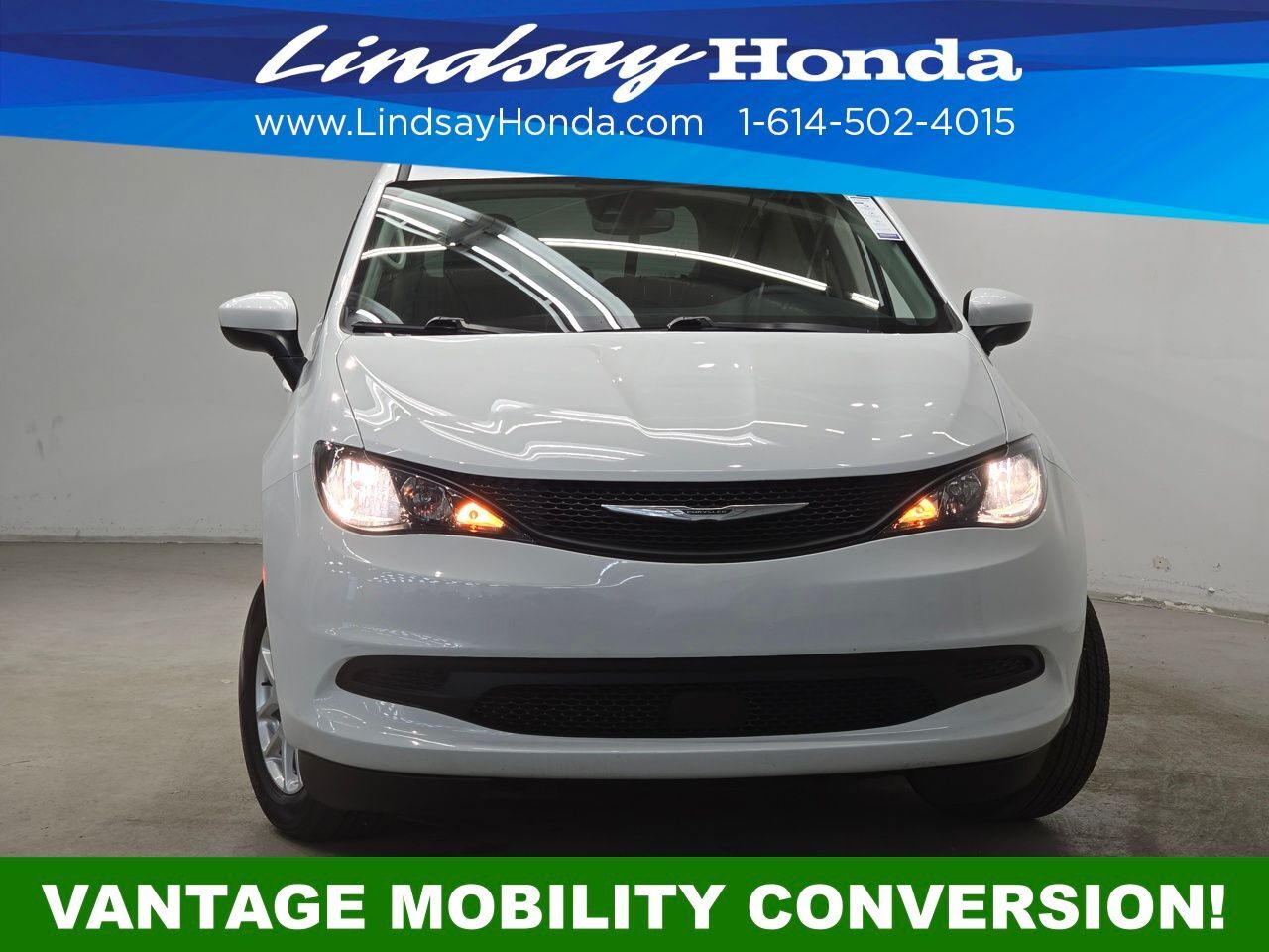 2022 Chrysler Voyager LX