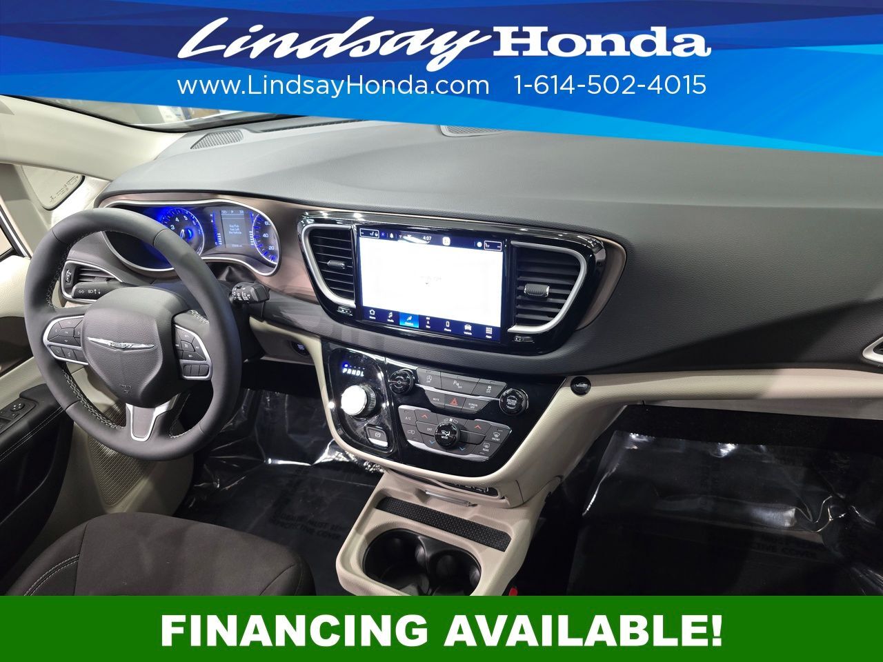 2022 Chrysler Voyager LX Columbus OH