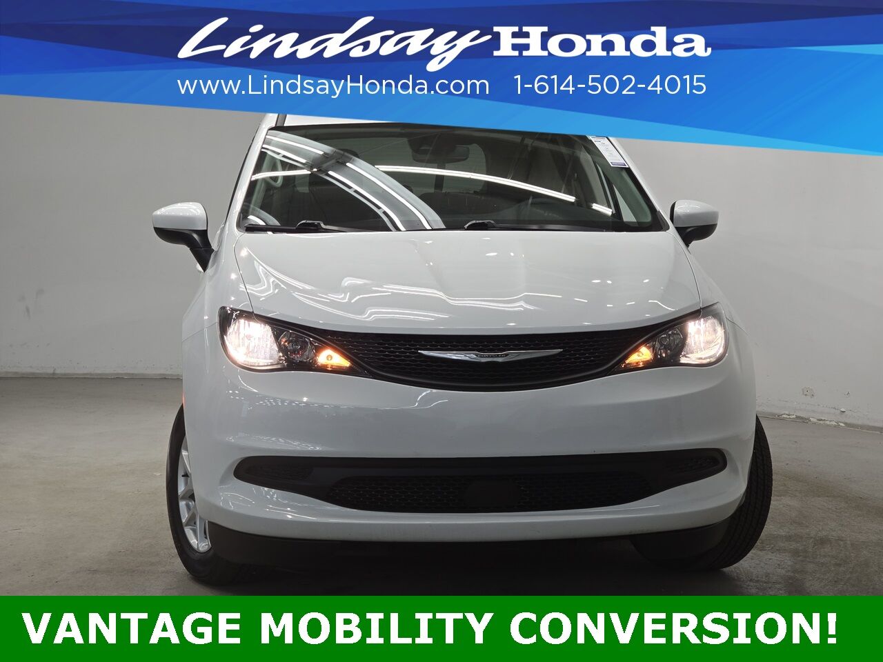 2022 Chrysler Voyager LX