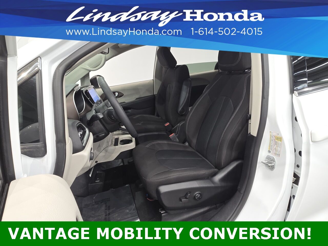 2022 Chrysler Voyager LX Columbus OH