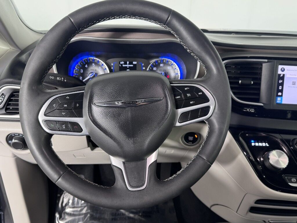 2022 Chrysler Voyager LX Maumee OH