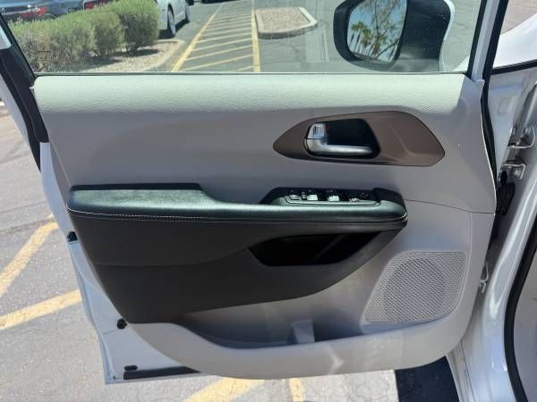 2022 Chrysler Voyager LX Mesa AZ