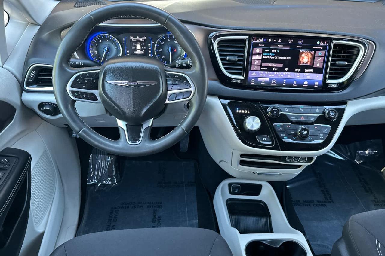 2022 Chrysler Voyager LX Roseville CA