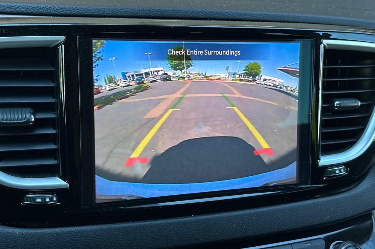 2022 Chrysler Voyager LX Roseville CA