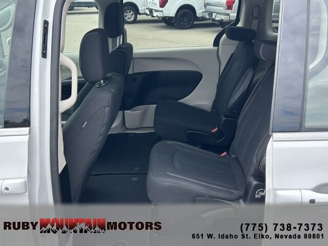 2022 Chrysler Voyager (fleet-only) LX Elko NV