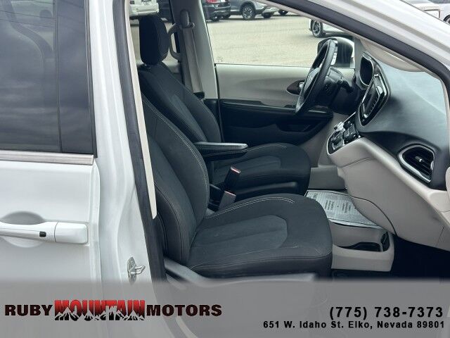 2022 Chrysler Voyager (fleet-only) LX Elko NV