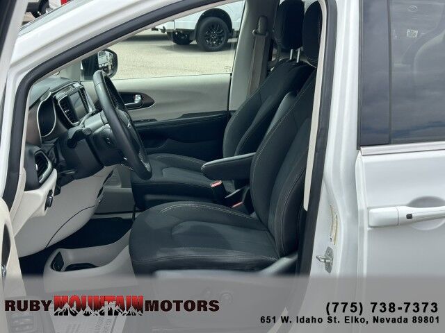 2022 Chrysler Voyager (fleet-only) LX Elko NV