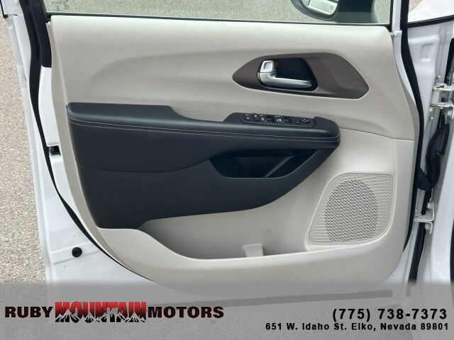 2022 Chrysler Voyager (fleet-only) LX Elko NV