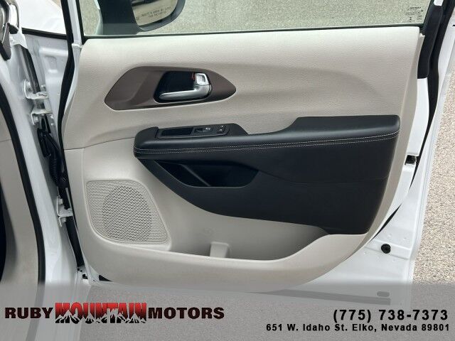 2022 Chrysler Voyager (fleet-only) LX Elko NV