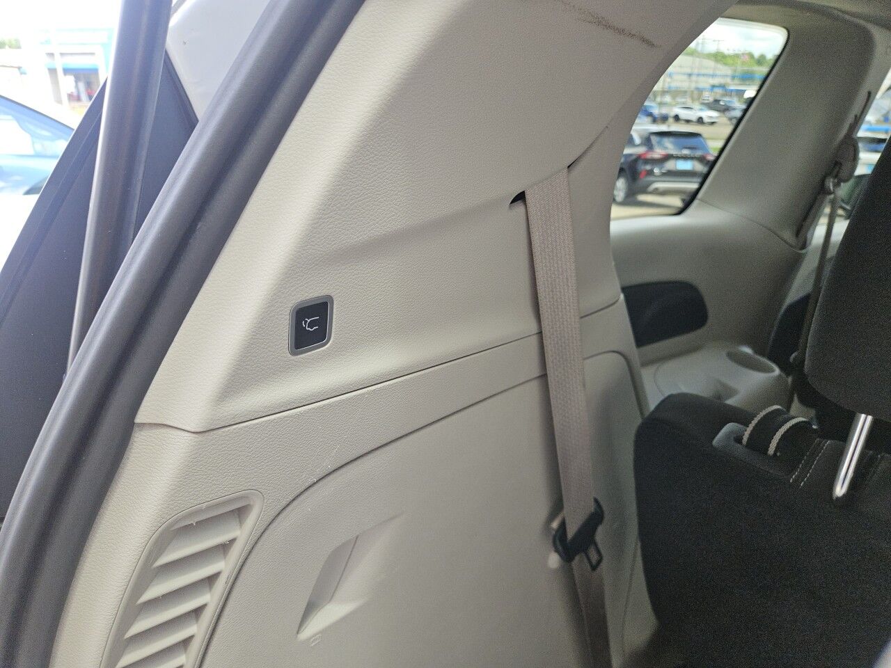 2022 Chrysler Voyager (fleet-only) LX Marietta OH