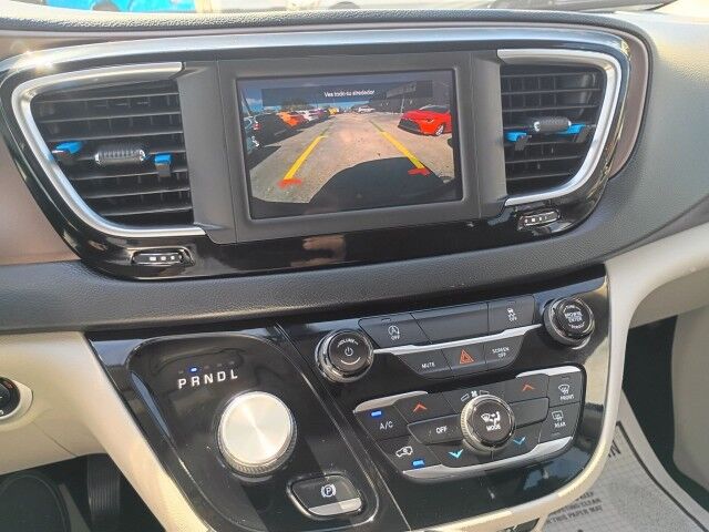 2022 Chrysler Voyager (fleet-only) LX Davie FL